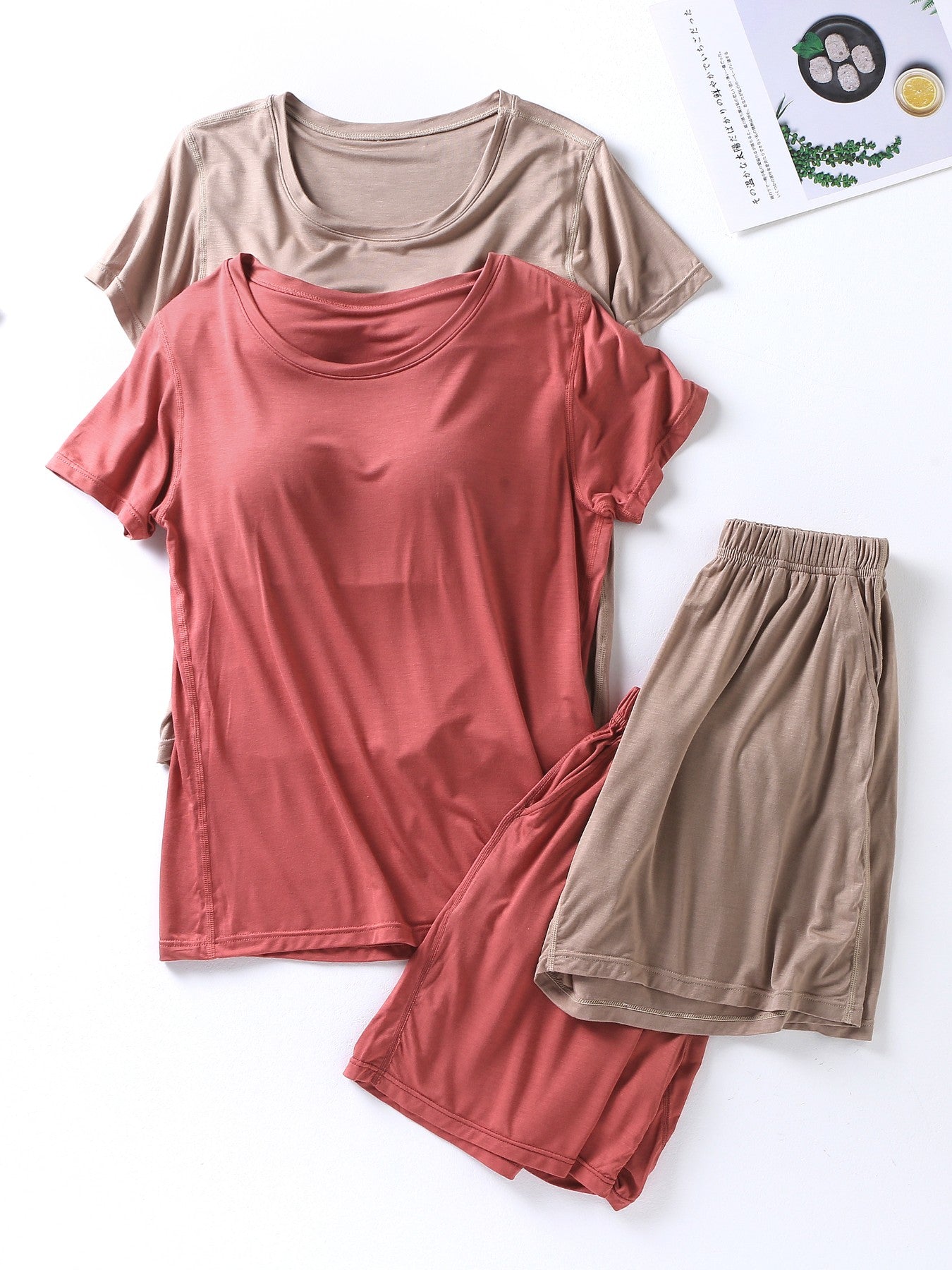Plus Size Women's Casual Lounge Set Bra Padded Basic T-Shirt and Shorts