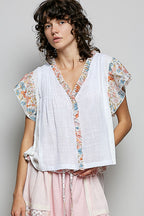 POL Cotton Blouse Ivory V-Neck Floral Contrast Ruffle Short Sleeve Top