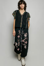 POL Schwarze Bluse Baumwolle V-Ausschnitt Blumenmuster Rüschen Freizeit Kurzarm-Top