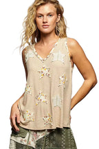 POL Washed Ribbed V‑Neck Tank with Floral Print Star Patch Women’s Knit Top