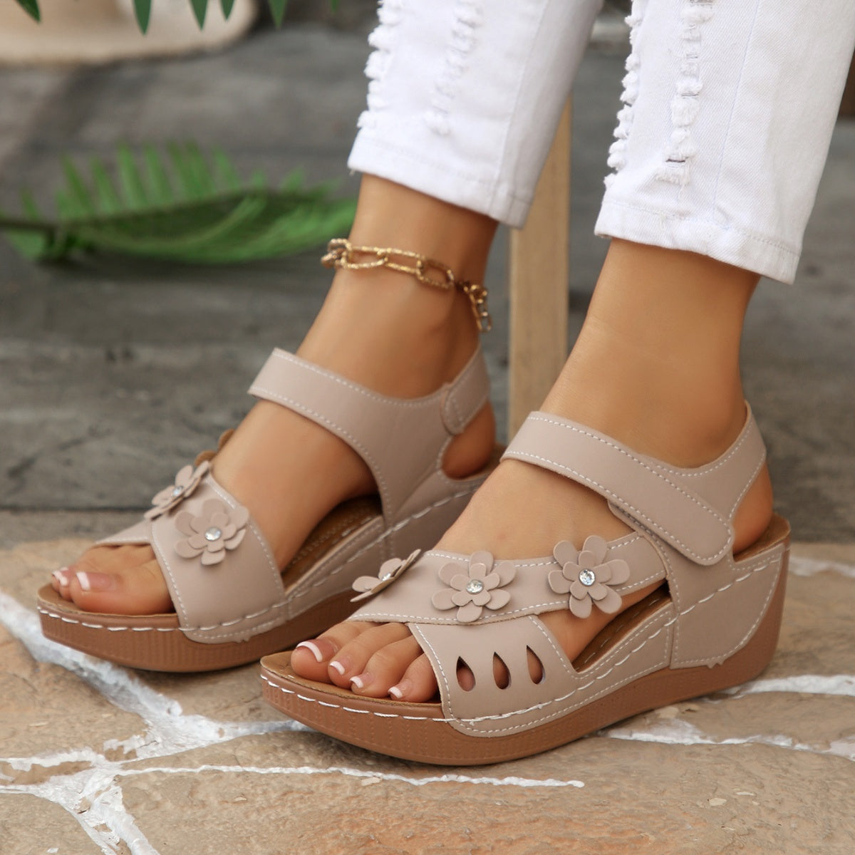 Casual Wedge Sandals Open Toe Floral Cut Out Mid Heels Summer Shoes