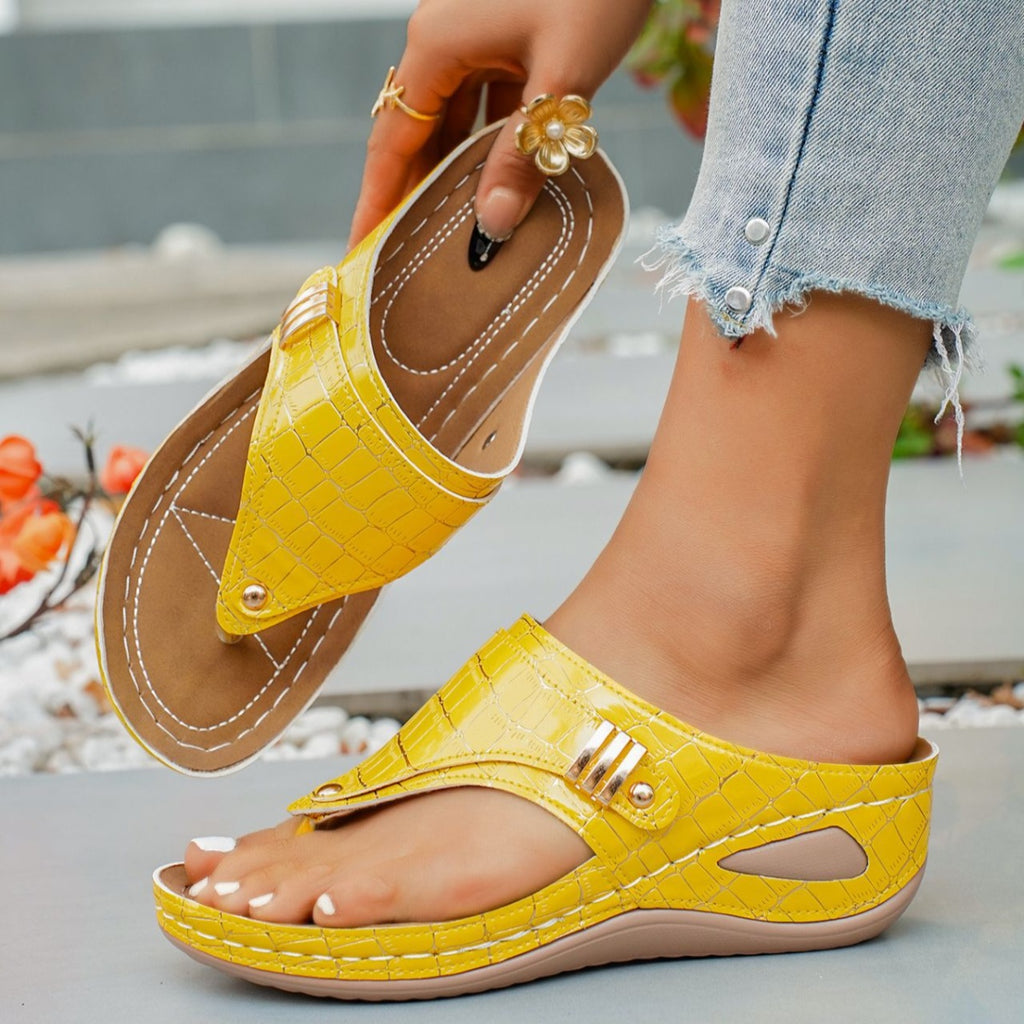 Women's Casual Wedge Sandals Toe Post Mid Heels Crocodile Pattern Shoes