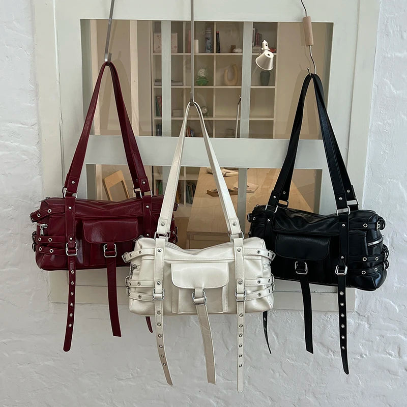 Women's PU Leather Baguette Crossbody Bag Street Style, Zipper Closure