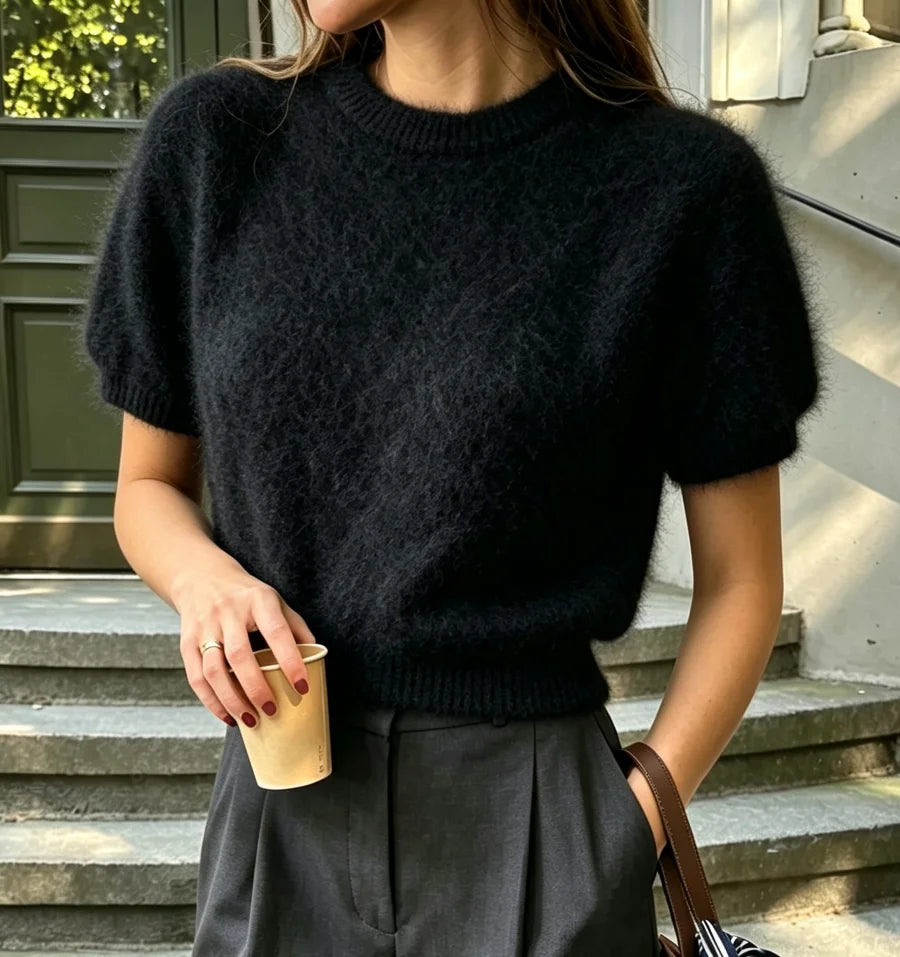 Cardigan Curto de Manga Curta Plush para Mulher | Top Felpudo Elegante com Fecho Simples