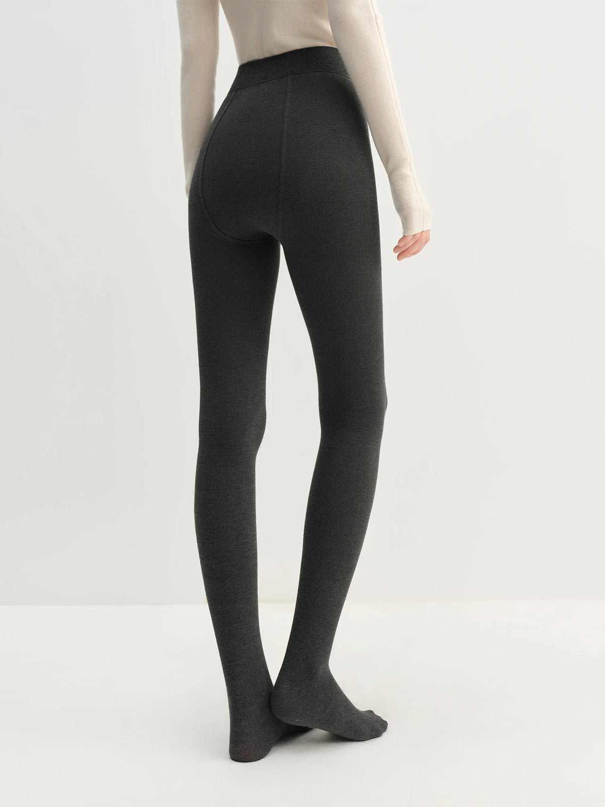 Women's Thermal Compression Leggings – Seamless Slim Fit, Mid-Calf