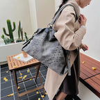 Women's Rivet PU Leather Large Capacity Shoulder Bag – Punk Style Tote Handbag