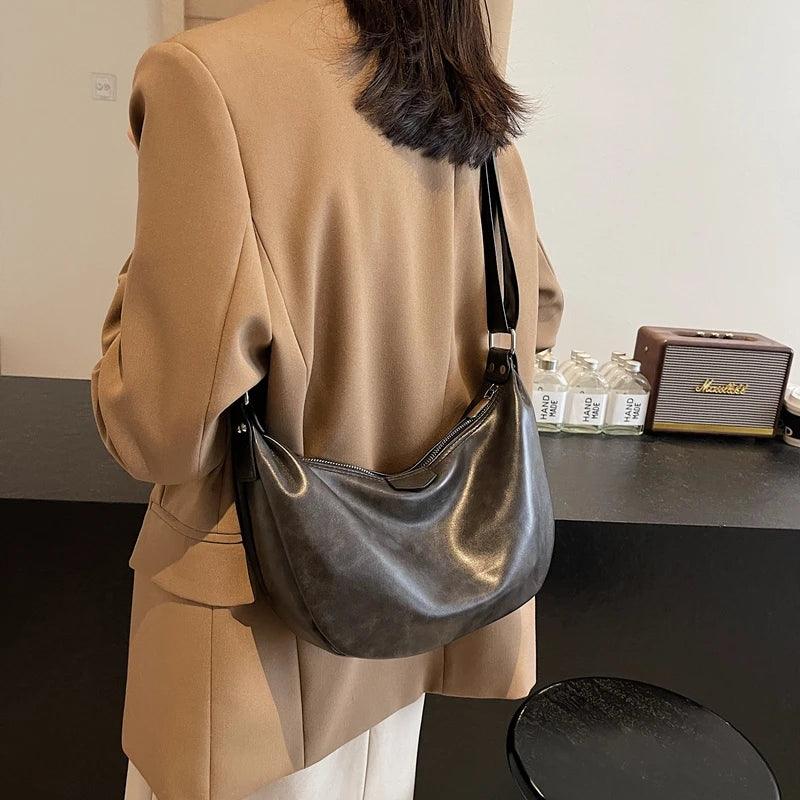 Large Leather Crossbody Bags Zipper Crescent Women Soft Handbags and Purses