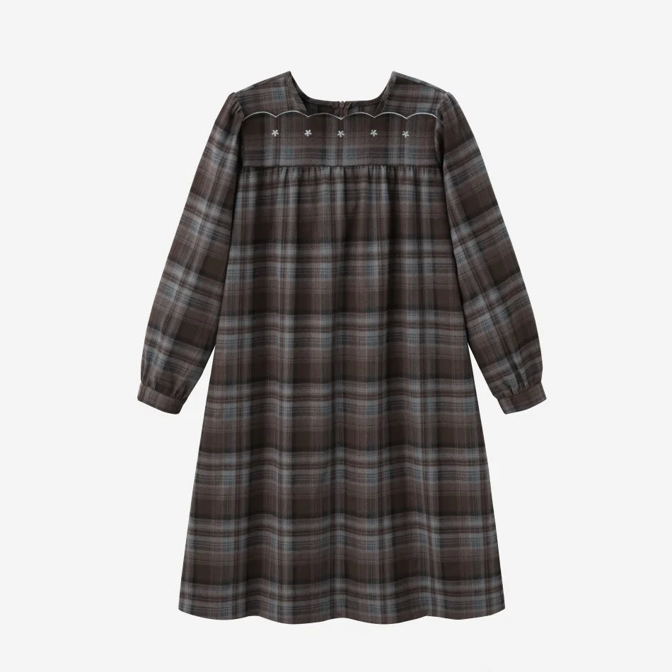 Vestido Familiar Combinado em Xadrez Castanho & Roupas de Irmãos com Bordado