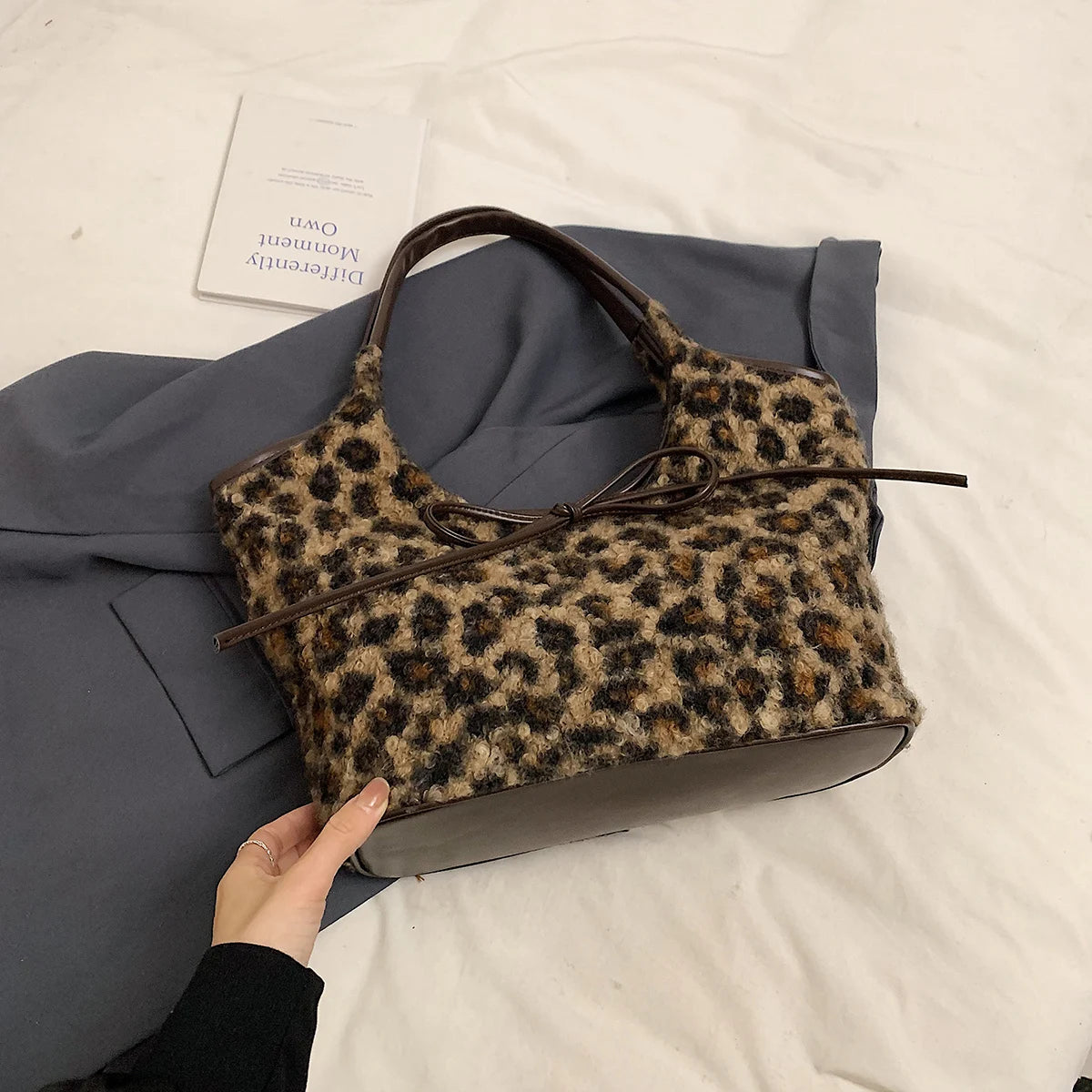 Large Leopard Shoulder Bags Women Curly Fur Soft Fabric Snap Tote Handbags