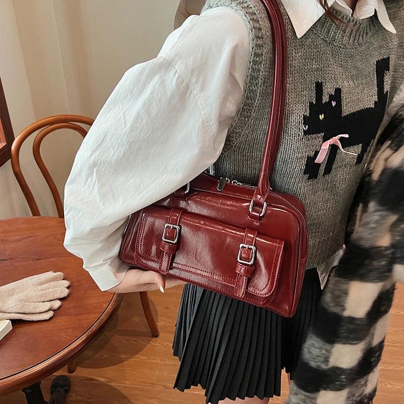 Small Retro Leather Tote Bags Women Zipper Outer Belt Flap Big Pocket Shoulder Bags