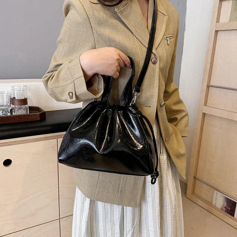 Small Leather Bucket Bags Tote Handbags Women Drawstring Crossbody Bags