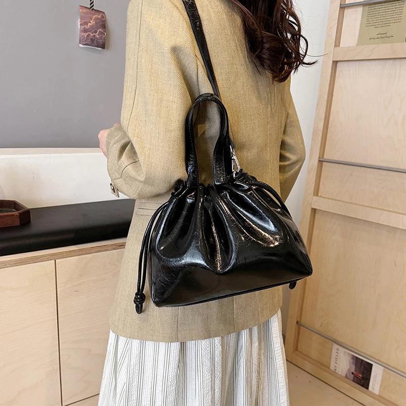 Small Leather Bucket Bags Tote Handbags Women Drawstring Crossbody Bags