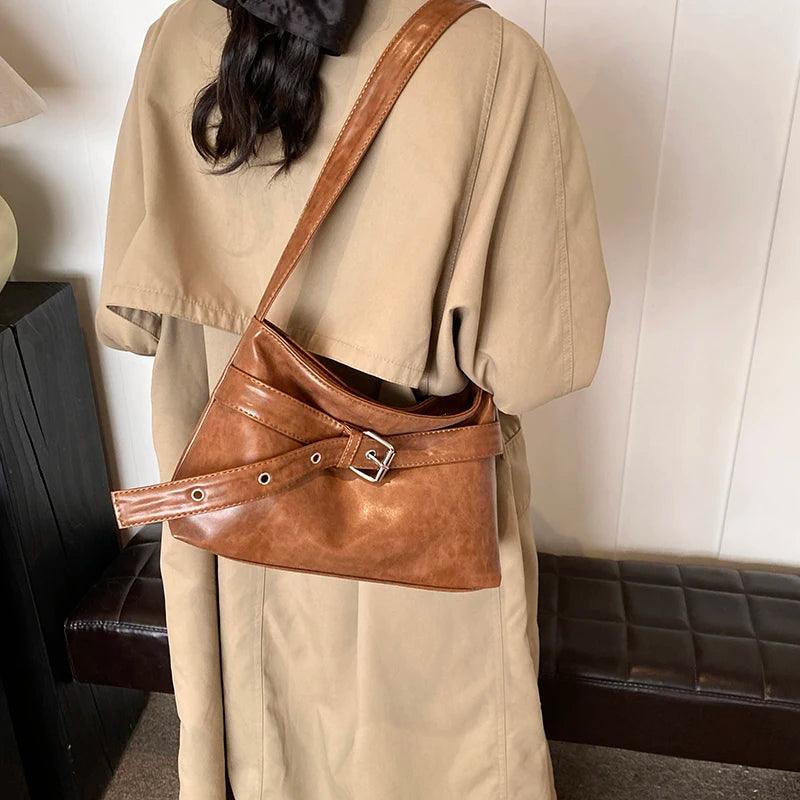 Leather Shoulder Bags Women Belt Buckle Soft Handbags Zipper Ajustable Strap