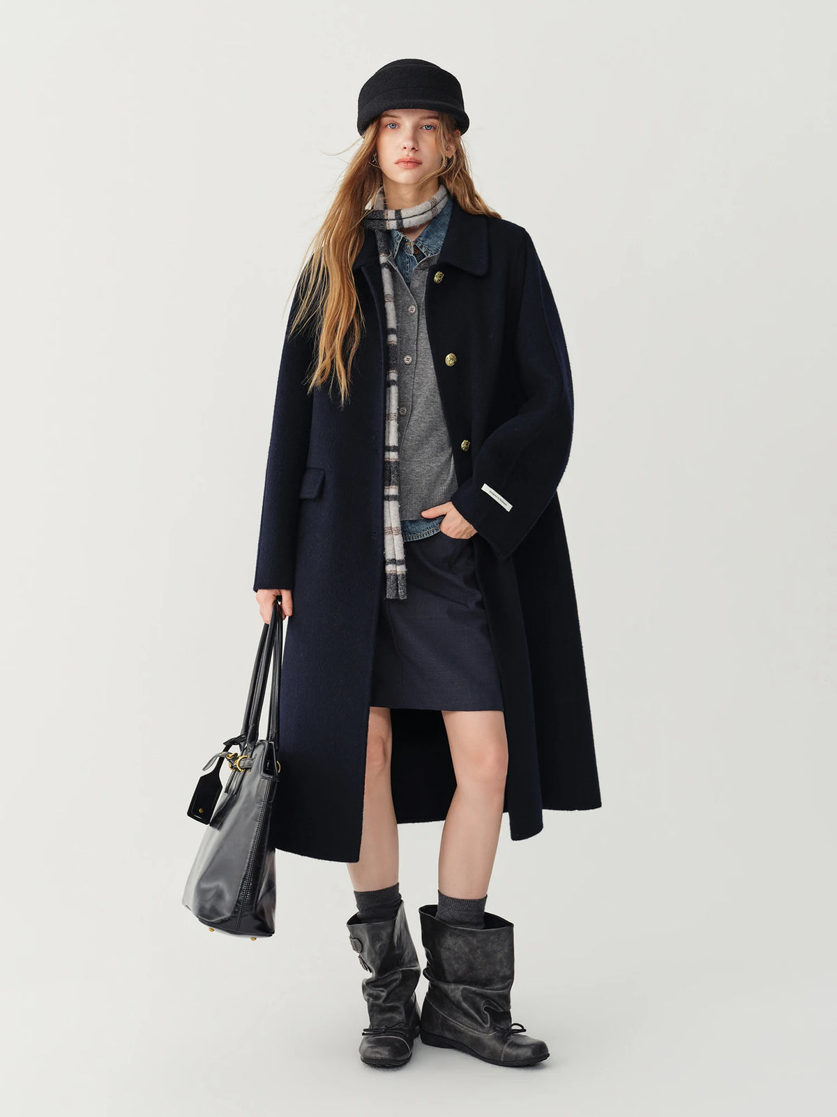 Women's 100% Wool Long Overcoat – Turn-Down Lapel, Single-Breasted, Wide Waist