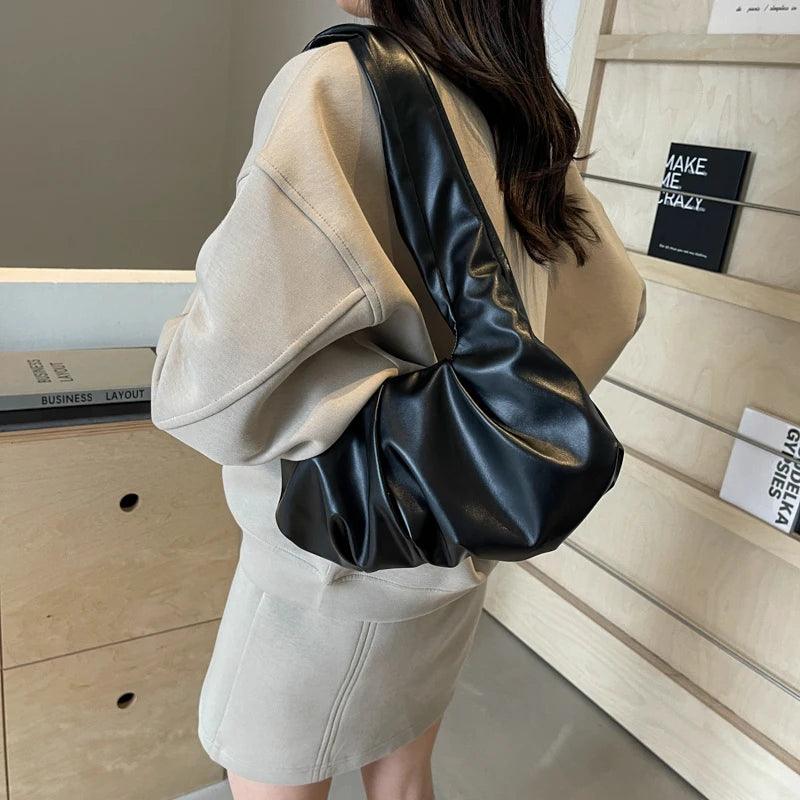 Medium Hobo Bags Soft Leather Women Zipper Pleated Shoulder Bags