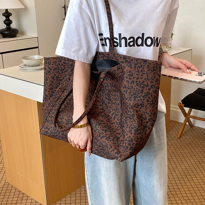 Women's Large Capacity Canvas Tote Bag – Retro Casual Shopper Shoulder Bag