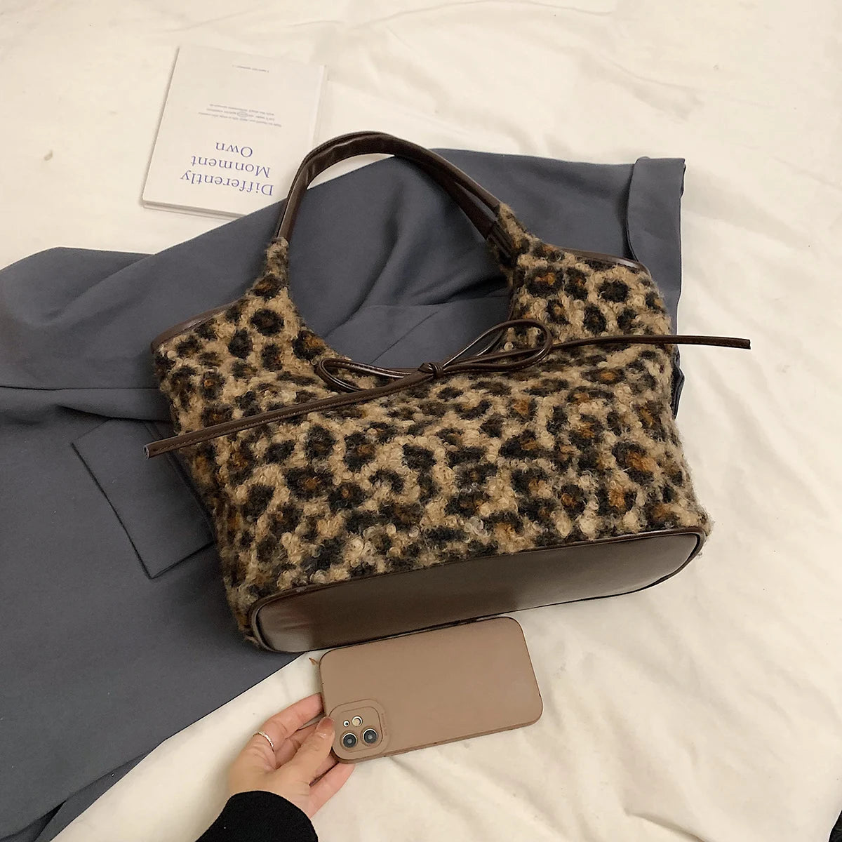 Large Leopard Shoulder Bags Women Curly Fur Soft Fabric Snap Tote Handbags