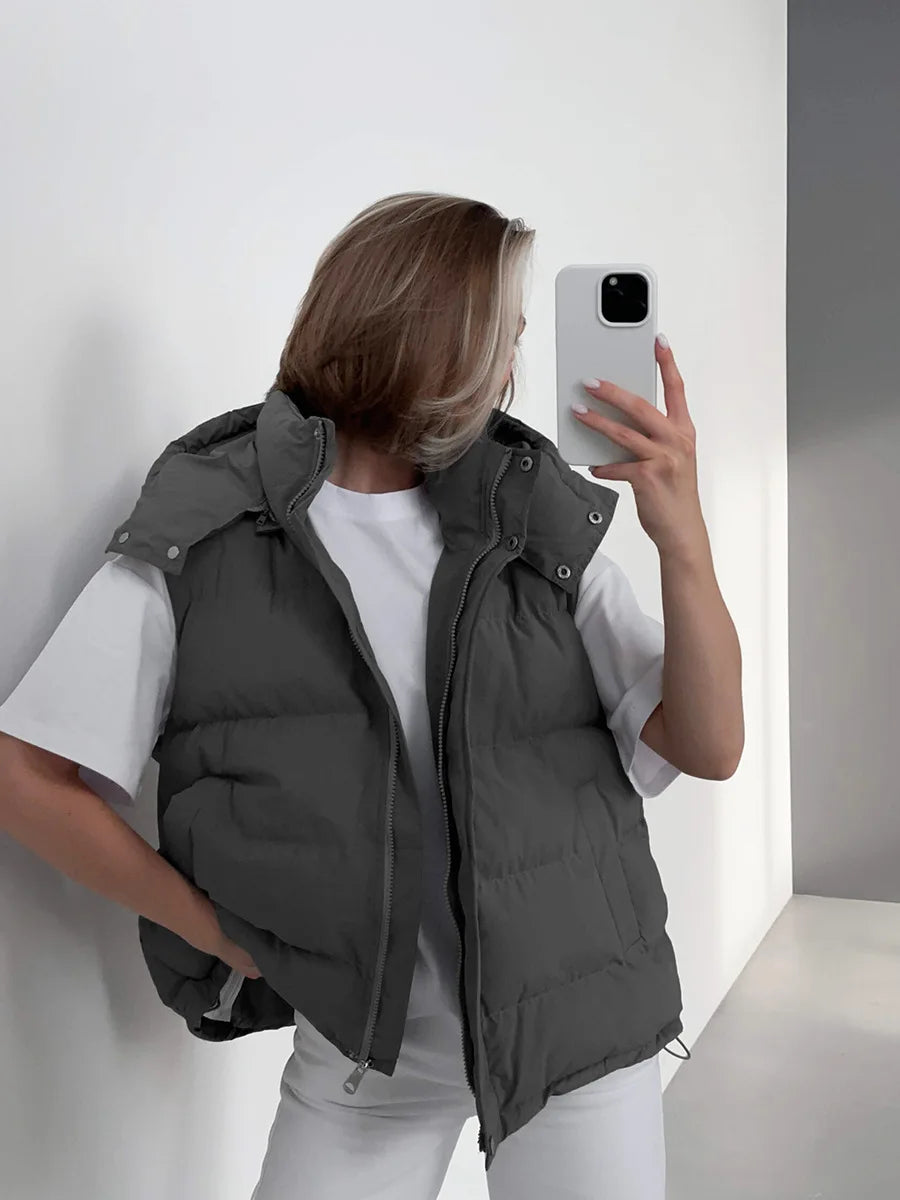 Colete Puffer Oversized com Capuz para Mulher - Streetwear de Poliéster Grosso