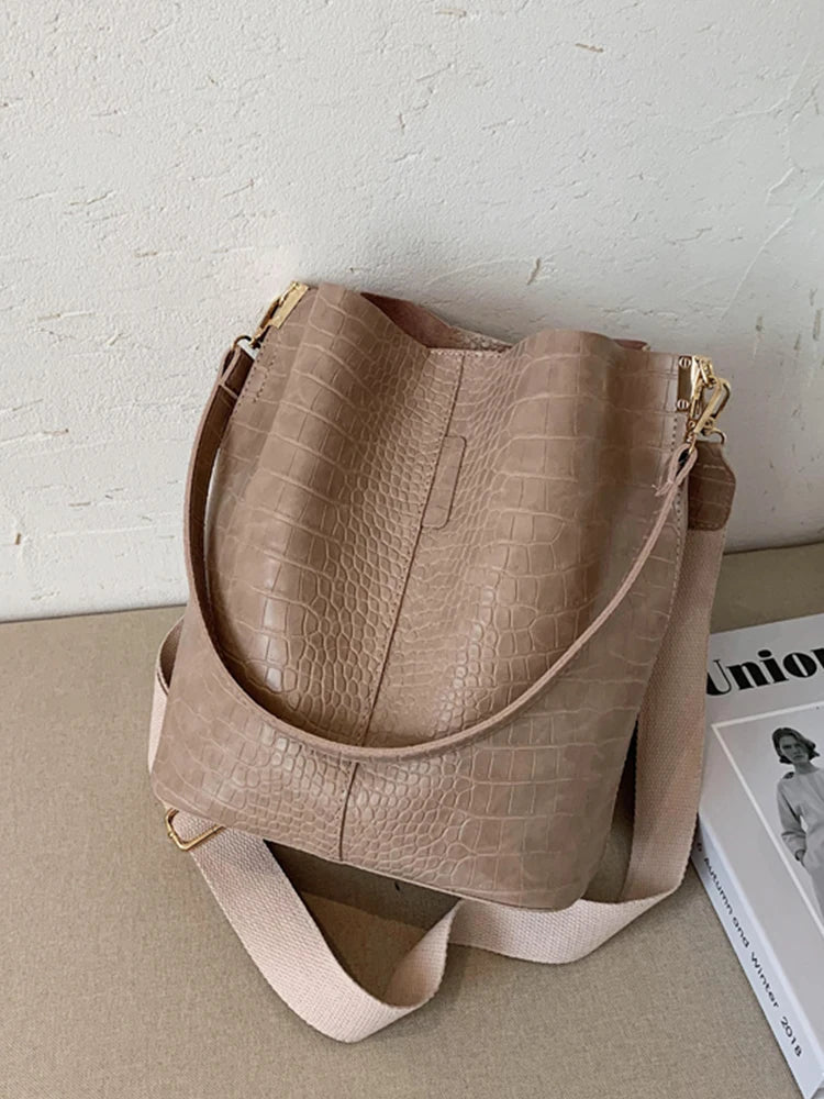 Women Bag Vintage Crocodile Pattern Crossbody Bags PU Leather Trend Designer Shoulder Handbags Large Capacity Bucket