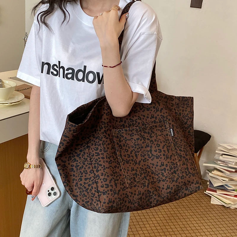 Women's Large Capacity Canvas Tote Bag – Retro Casual Shopper Shoulder Bag