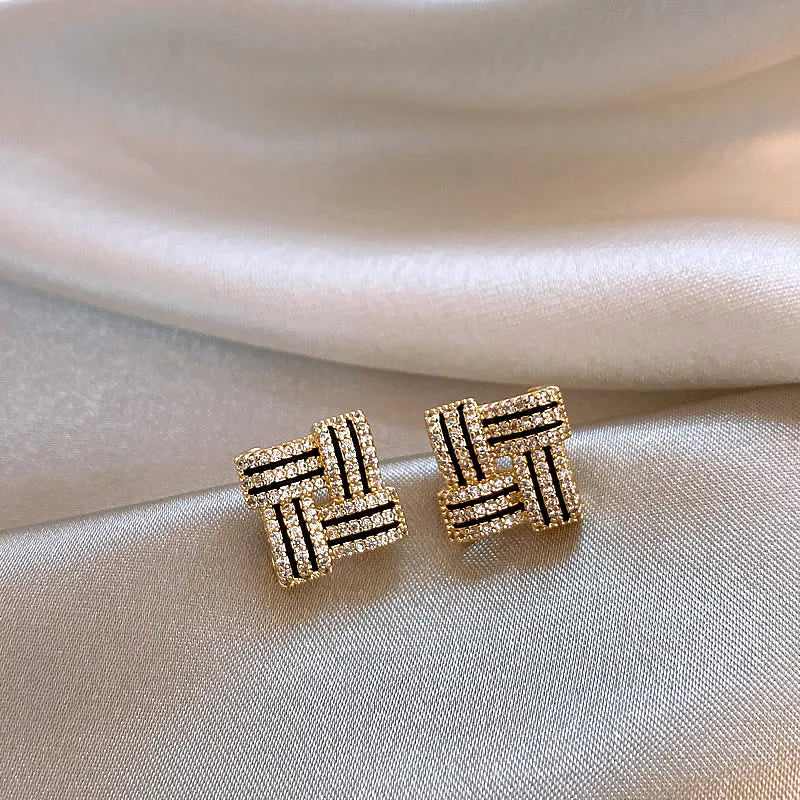 Women's Geometric Cubic Zirconia Stud Earrings