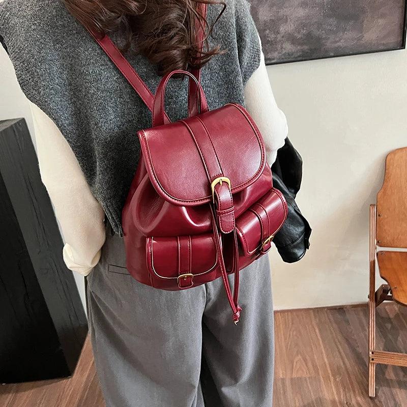 Retro Leather Backpacks Medium Outer Flap Pockets Drawstring Snap Handbags