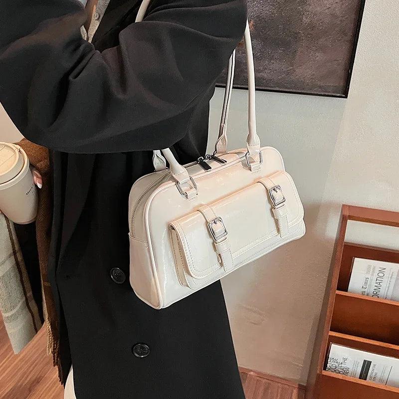 Small Retro Leather Tote Bags Women Zipper Outer Belt Flap Big Pocket Shoulder Bags