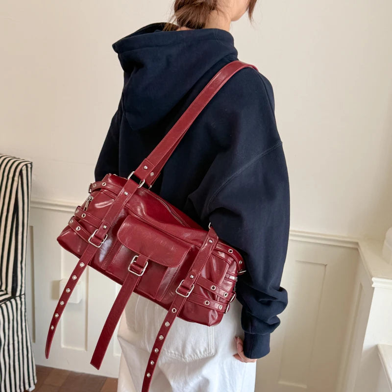 Women's PU Leather Baguette Crossbody Bag Street Style, Zipper Closure