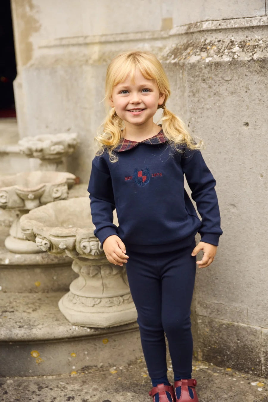 Vestido Varsity de Denim Azul Marinho para Crianças com Bordado