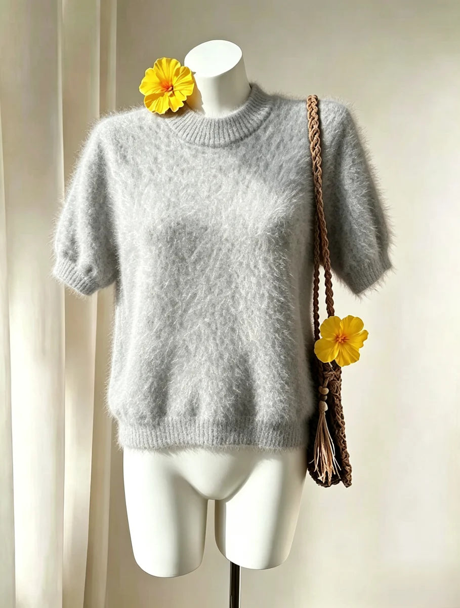 Cardigan Curto de Manga Curta Plush para Mulher | Top Felpudo Elegante com Fecho Simples