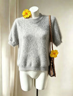 Cardigan Curto de Manga Curta Plush para Mulher | Top Felpudo Elegante com Fecho Simples