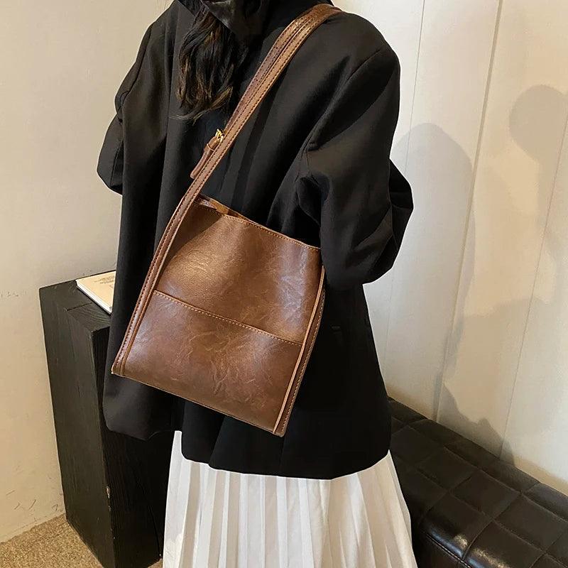 Retro Leather Shoulder Bags Women Snap With Interior Purse Outer Pocket Handbag