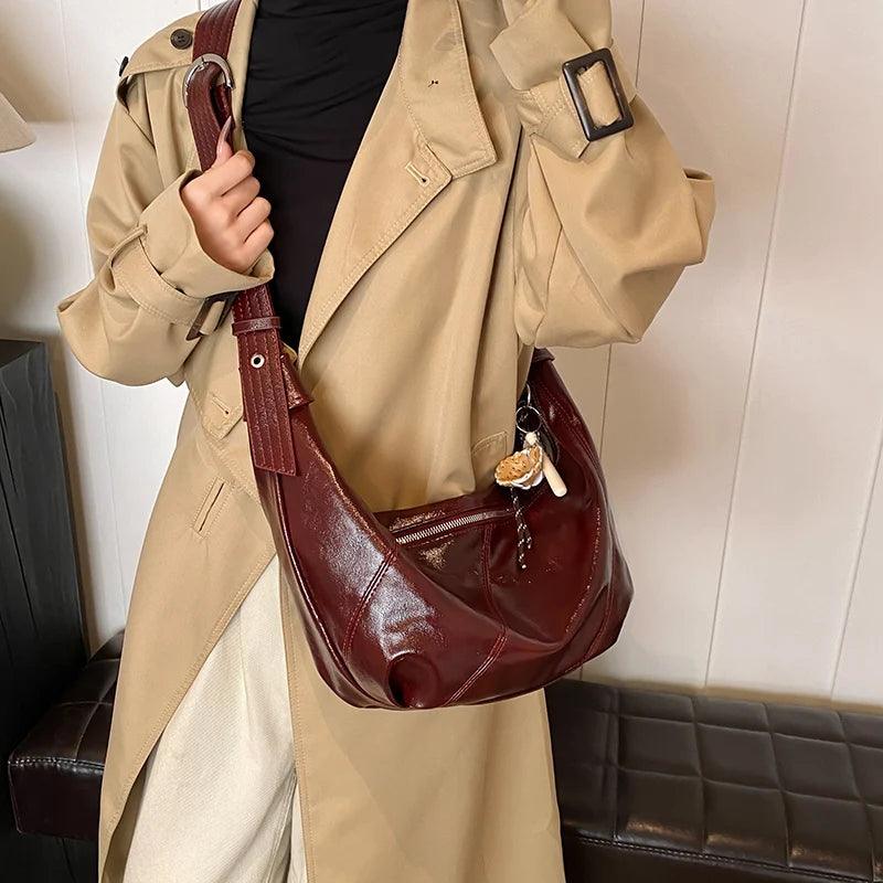 Hobo Bags Leather Extra Large Zipper Women Shoulder Bag with Tassel Accessories