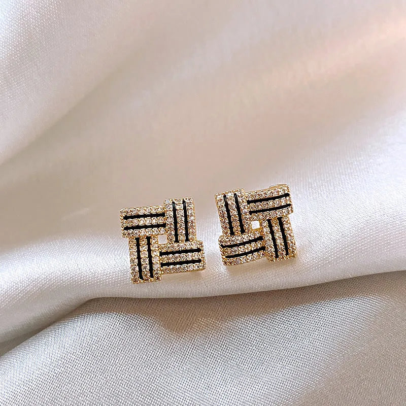 Women's Geometric Cubic Zirconia Stud Earrings