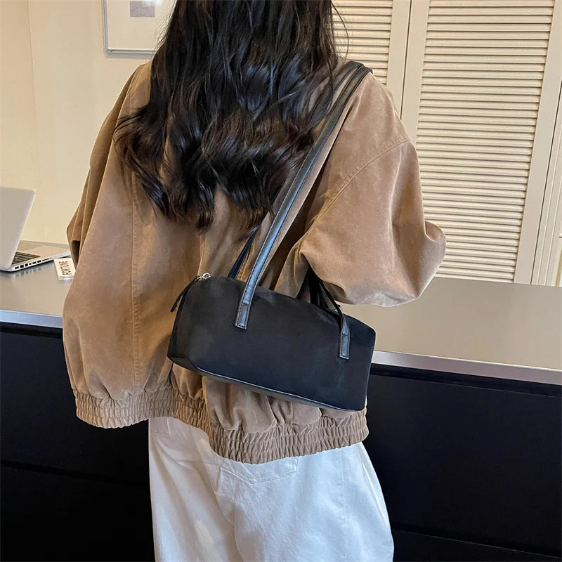 Women's Shoulder Bag Vintage Small PU Leather Zipper Underarm Tote Bag with Phone Pocket