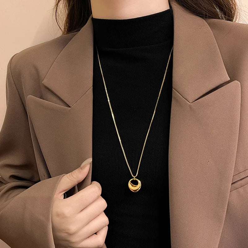 Women's Gold-Tone Circle Pendant Long Necklace