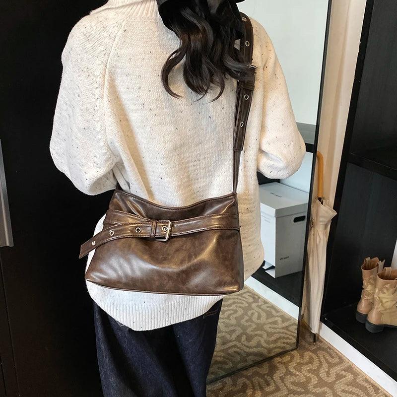 Leather Shoulder Bags Women Belt Buckle Soft Handbags Zipper Ajustable Strap