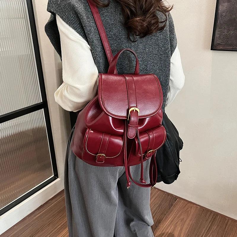 Retro Leather Backpacks Medium Outer Flap Pockets Drawstring Snap Handbags