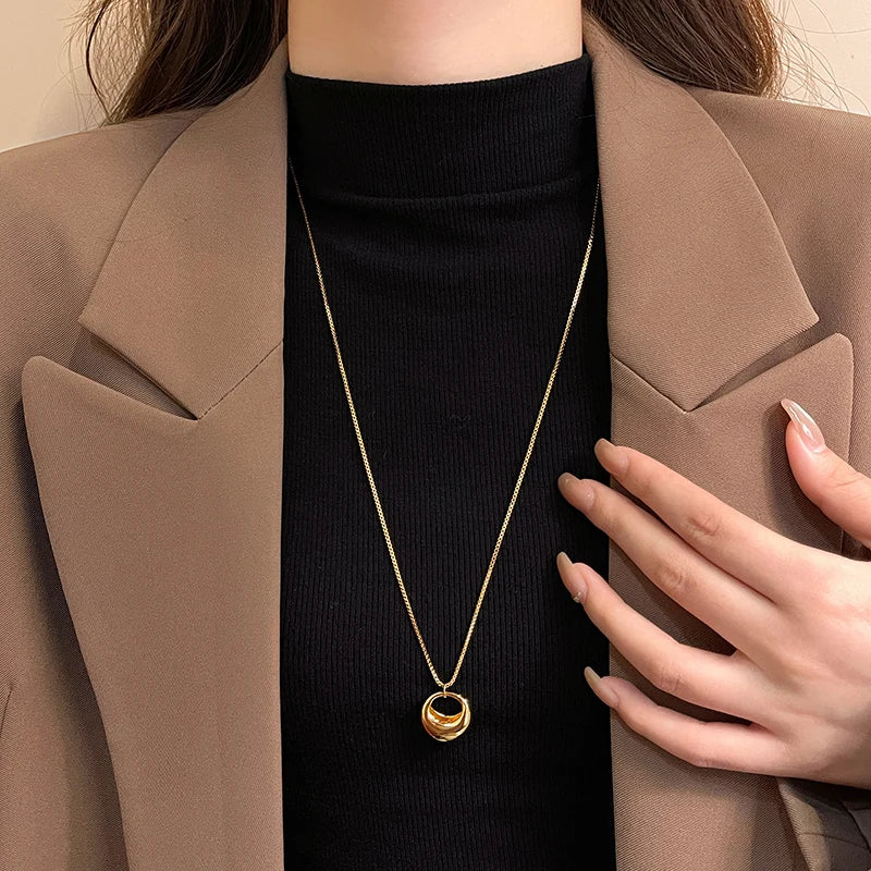 Women's Gold-Tone Circle Pendant Long Necklace
