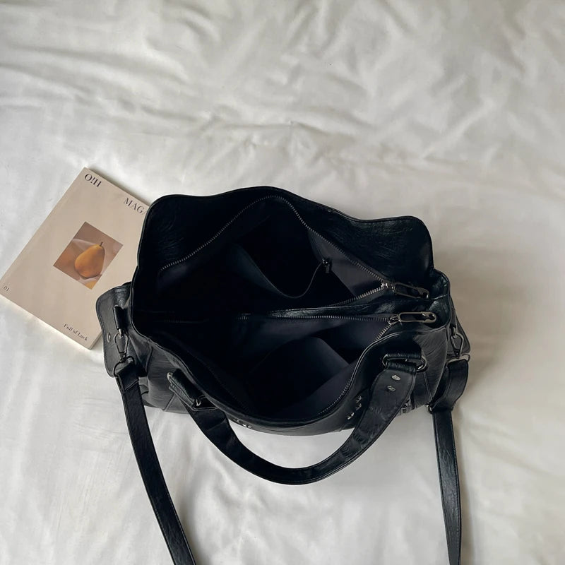 Women's Hobo Bag Vintage Large-Capacity Soft PU Leather Rivet-Accent Zipper Shoulder Bag with Phone Pocket