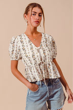SO ME Floral Top V-Neck Front Bow Tied Rufle Short Balloon Sleeve Blouse