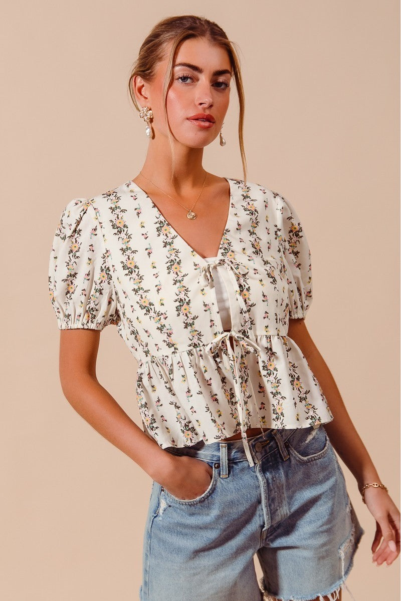 SO ME Floral Top V-Neck Front Bow Tied Rufle Short Balloon Sleeve Blouse
