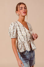 SO ME Floral Top V-Neck Front Bow Tied Rufle Short Balloon Sleeve Blouse
