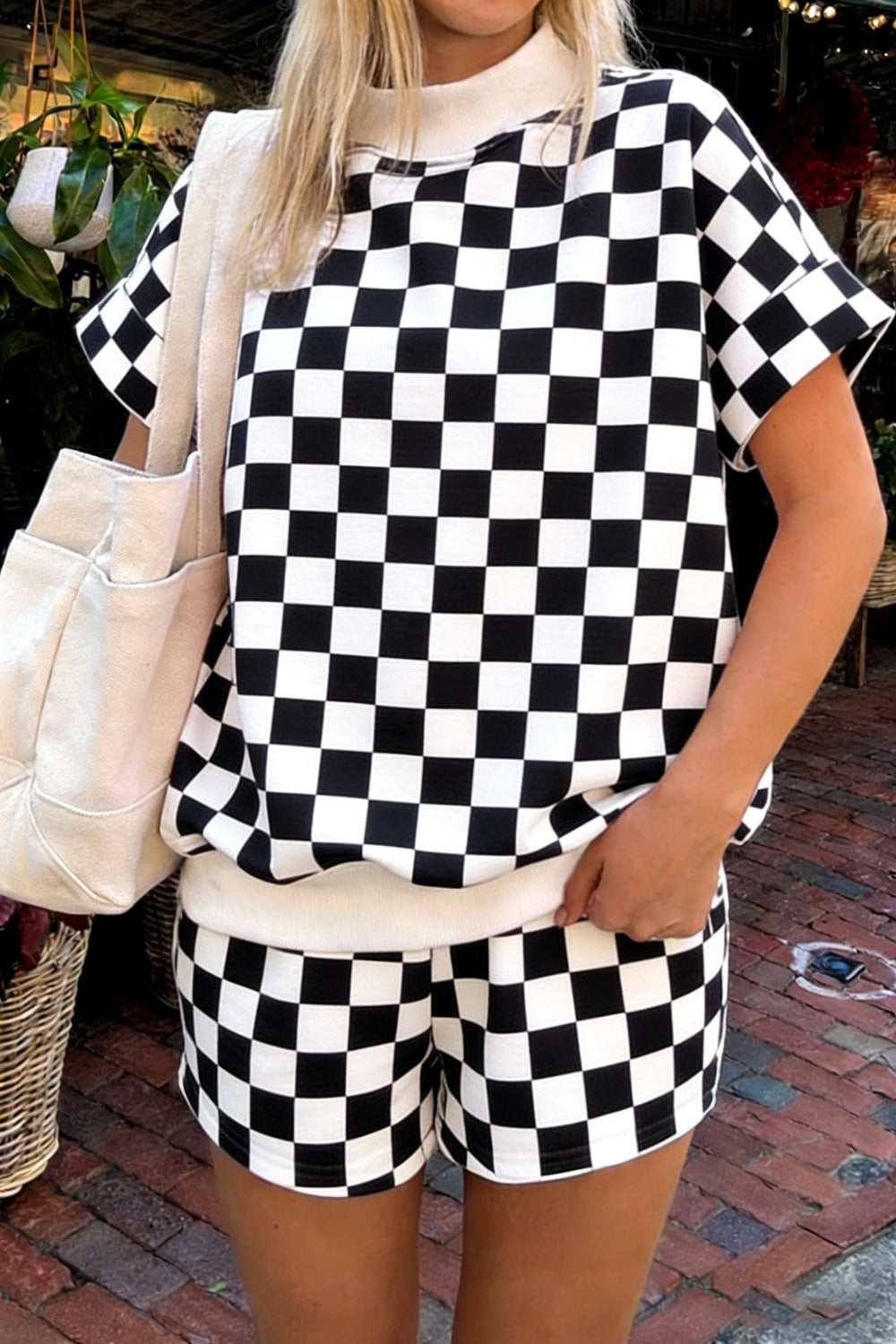 Casual Women's Outfit Set Checkerboard Short Sleeve Top Tee and Shorts 2 Pcs