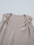 V-Neck Knit Top Sleeveless Starfish Metal Mocha Women's Lightwight Blouse