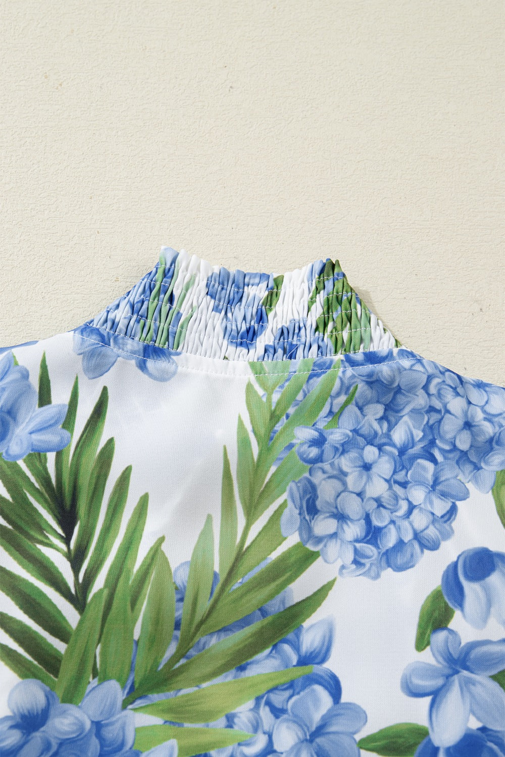 Casual Blouse Floral Blue V-Neck Stripe Trim Ruffle Short Puff Sleeve Top