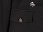 Casaco Feminino Estilo Militar com Fecho e Detalhes de Botões