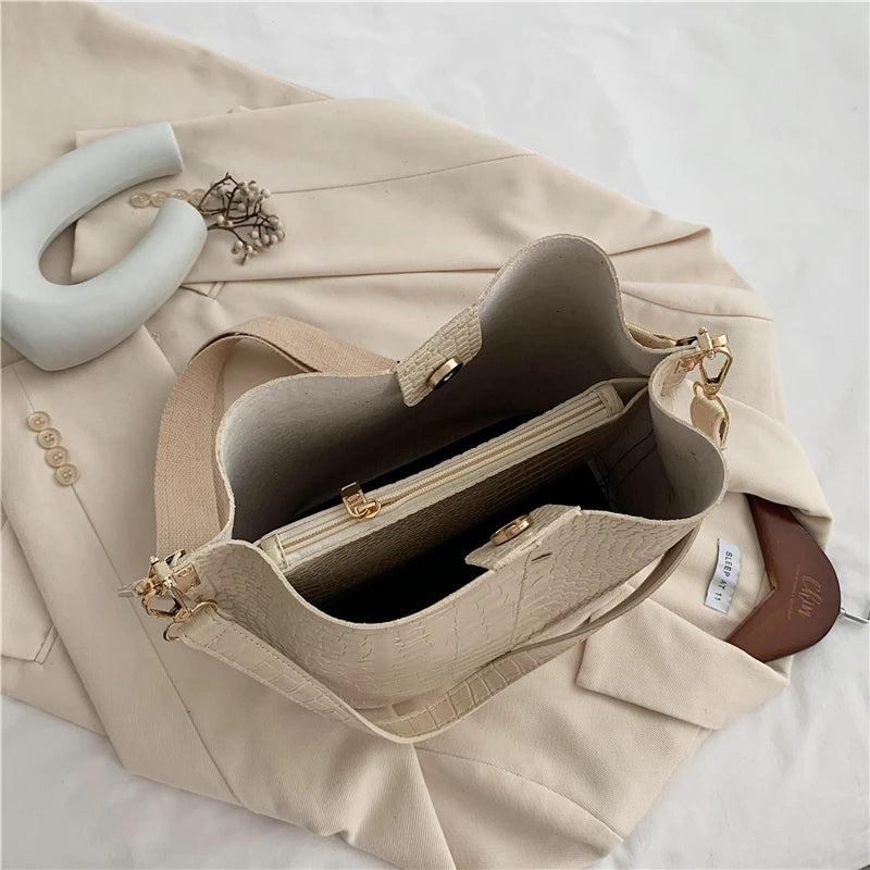 Women Bag Vintage Crocodile Pattern Crossbody Bags PU Leather Trend Designer Shoulder Handbags Large Capacity Bucket