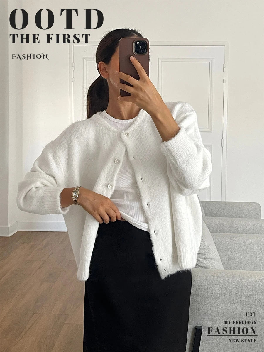 Women's Cardigan Slim-Fit Single-Breasted O-Neck Button Wool-Cotton-Acrylic Blend Full-Sleeve Autumn Winter Sweater