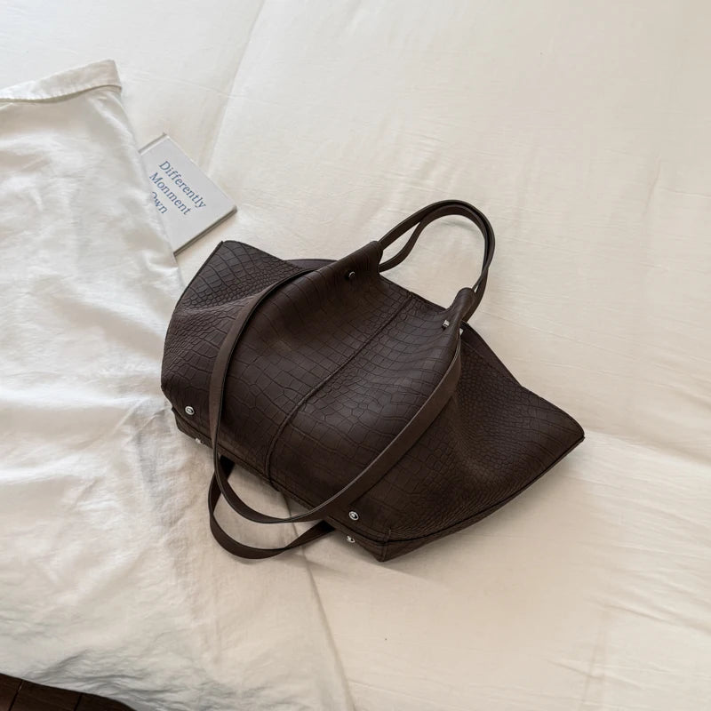 Women's Tote Bag Vintage Large-Capacity Soft PU Leather Hasp Shoulder Bag with Phone Pocket